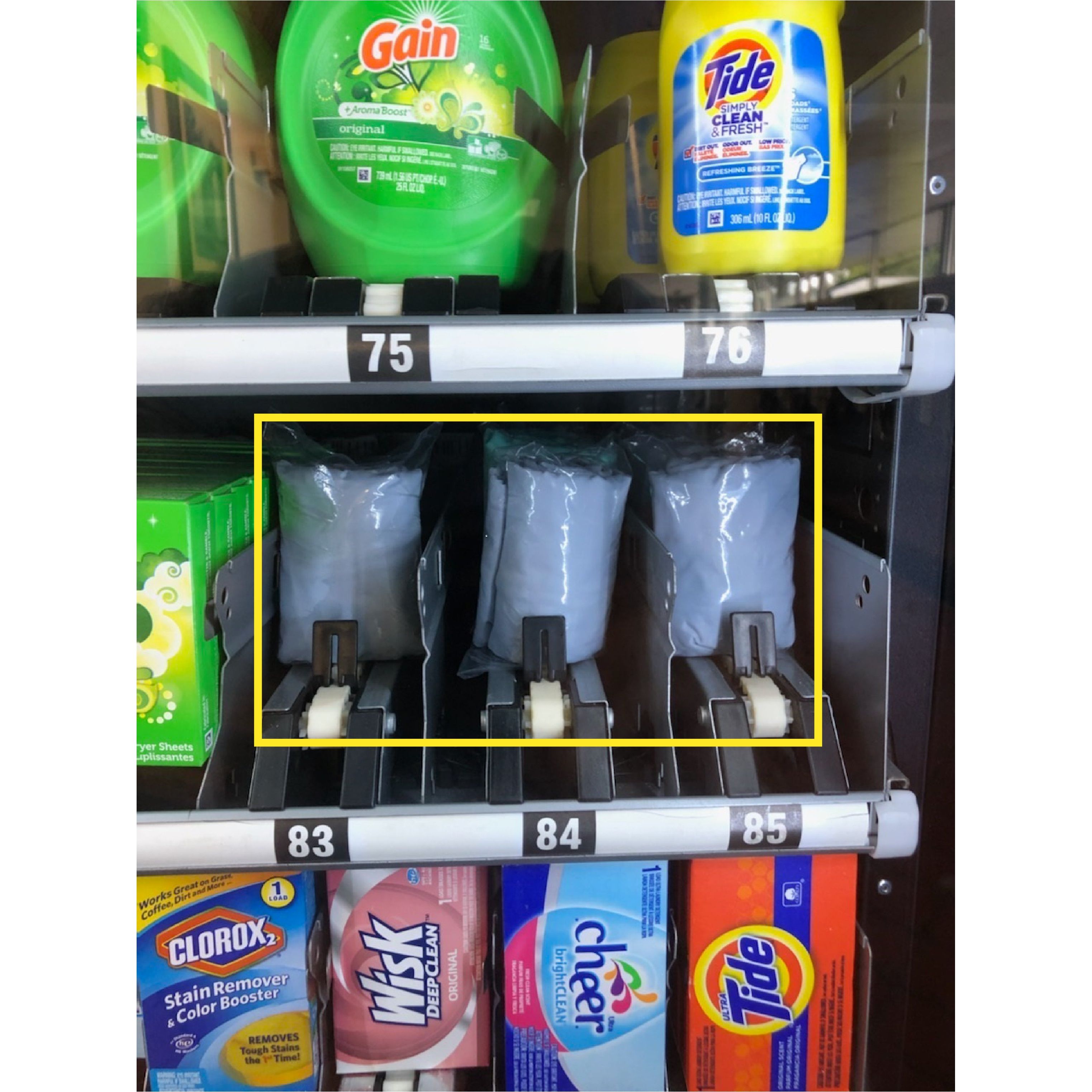 30'' x 40'' Vending Machine Laundry Bags ,$2.90 /1 bag , 50 pieces /box, Sold by the Box.